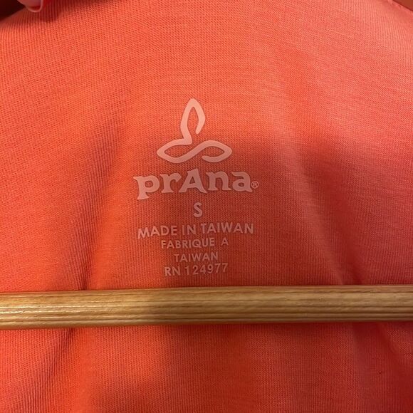 Prana Twist Front Jersey Dress in Coral Pink Size Small - Picture 3 of 6